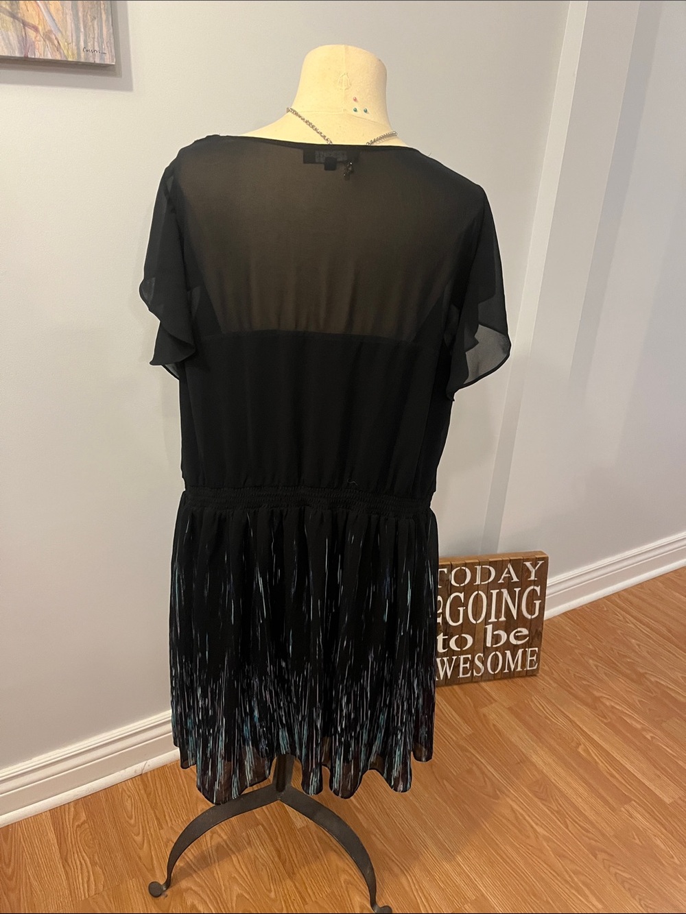 MICHEL STUDIO Black Chiffon Dress with Green Vertical Lines Skirt Size 24 - Picture 3 of 11